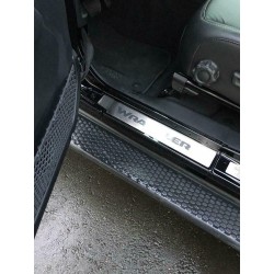 Jeep Wrangler JL v. 2018 / 4 Türer Ruostumattomasta teräksestä valmistetut kynnyslistat